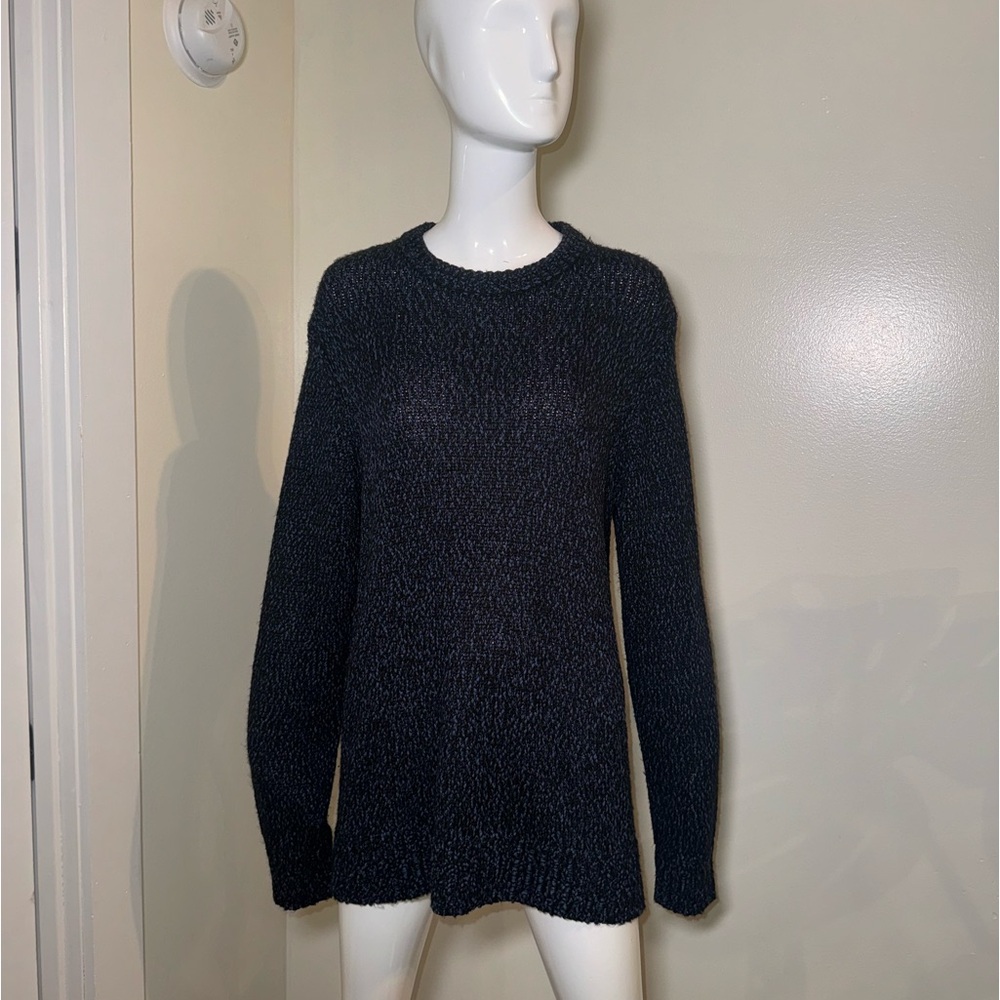 Jersey H&M 
Black Blue
Size Medium